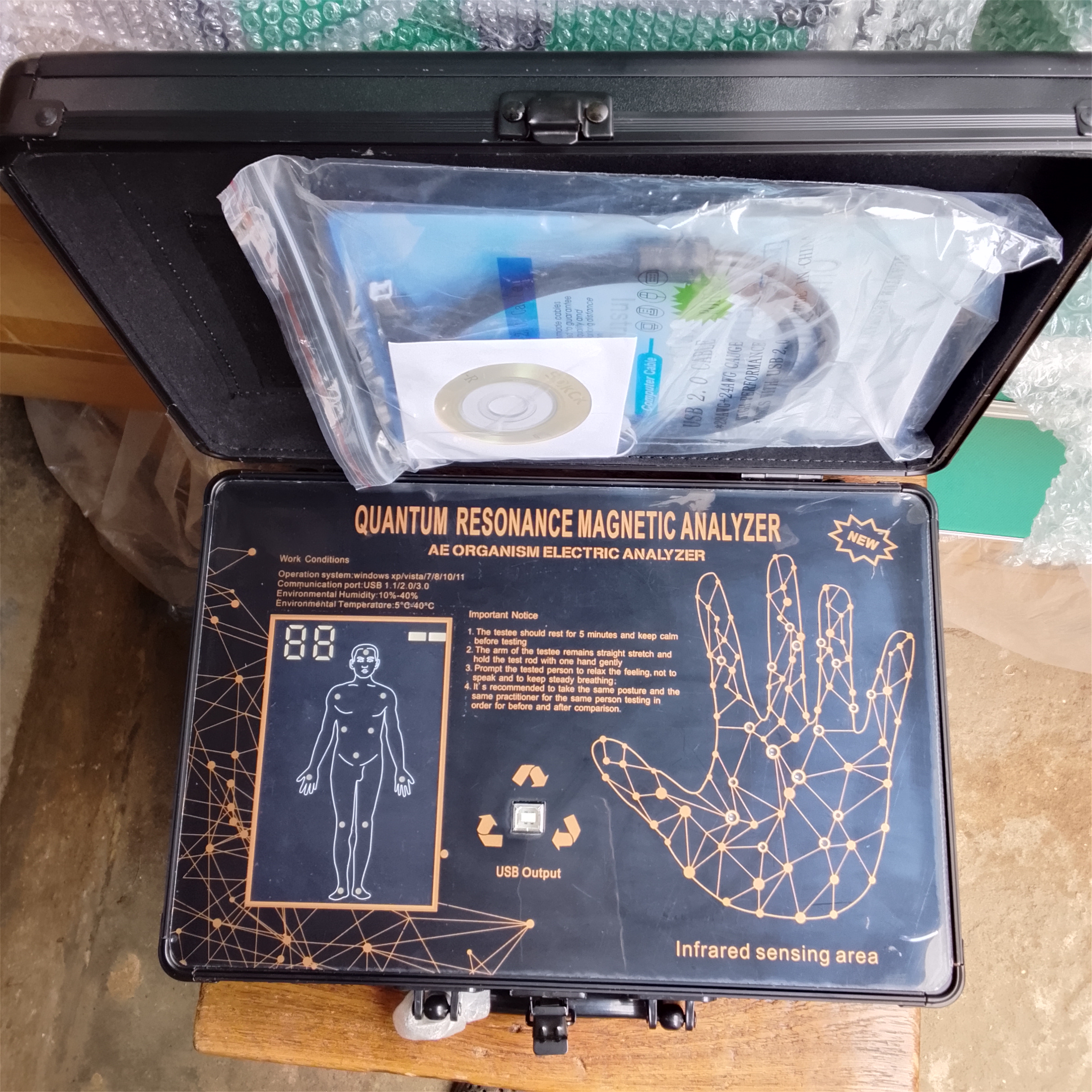 Quantum Resonance Body Analyzer angle 2