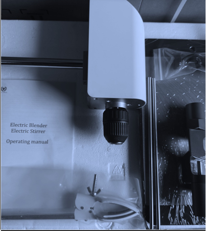 DIGITAL OVERHEAD STIRRER angle 3