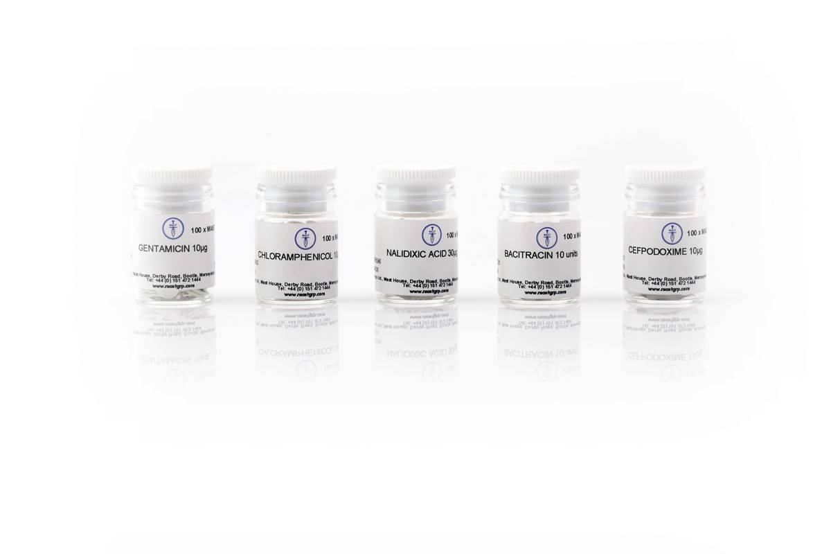 MAST Amphotericin B 20µg Antifungal Susceptibility Test Discs – 5 × 50 Discs - View 1