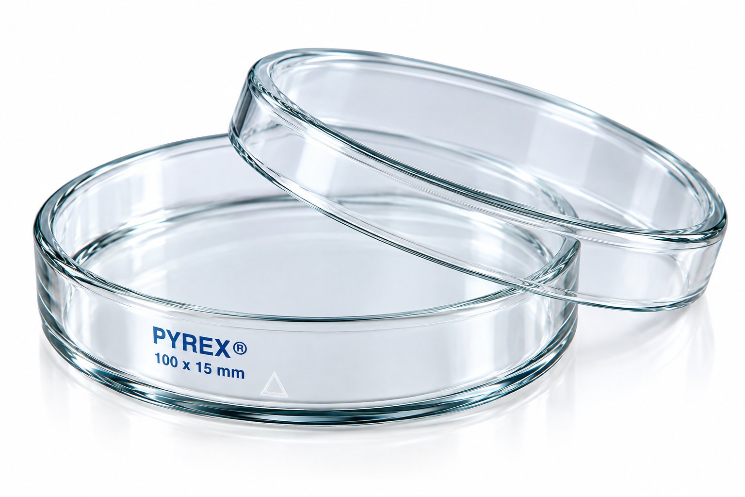 PYREX® 100 × 15mm Petri Culture Dish with Cover - View 1