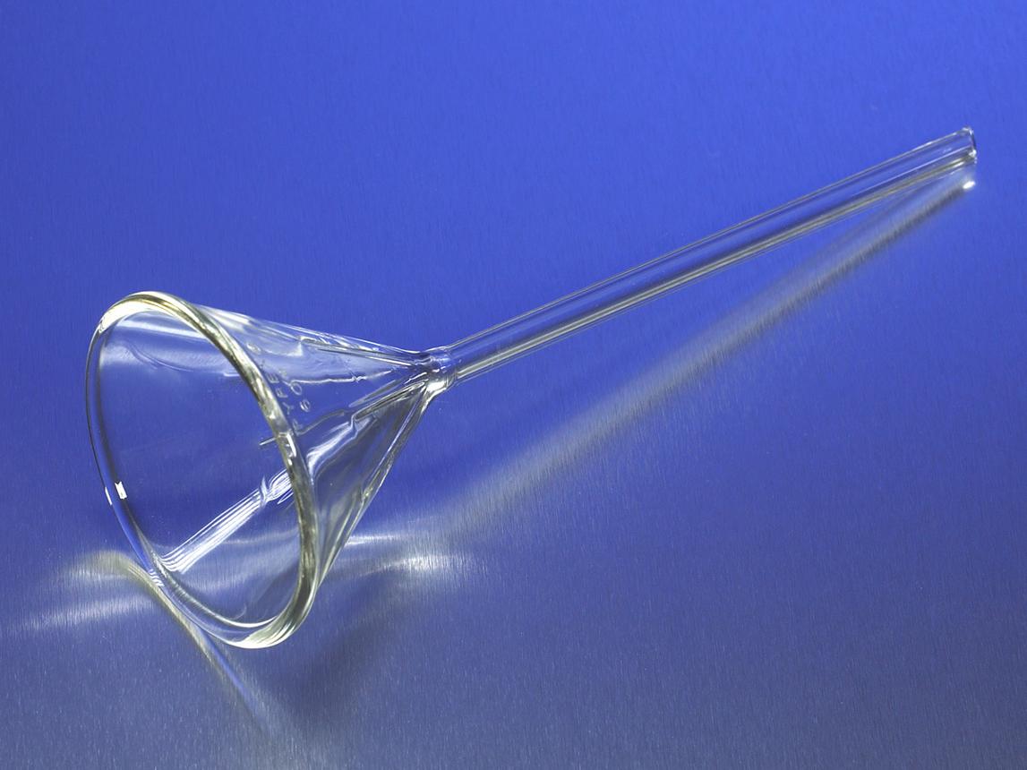 PYREX 65mm Fluted Glass Laboratory Funnel with 60° Angle and Long Stem 6160-65 - View 1