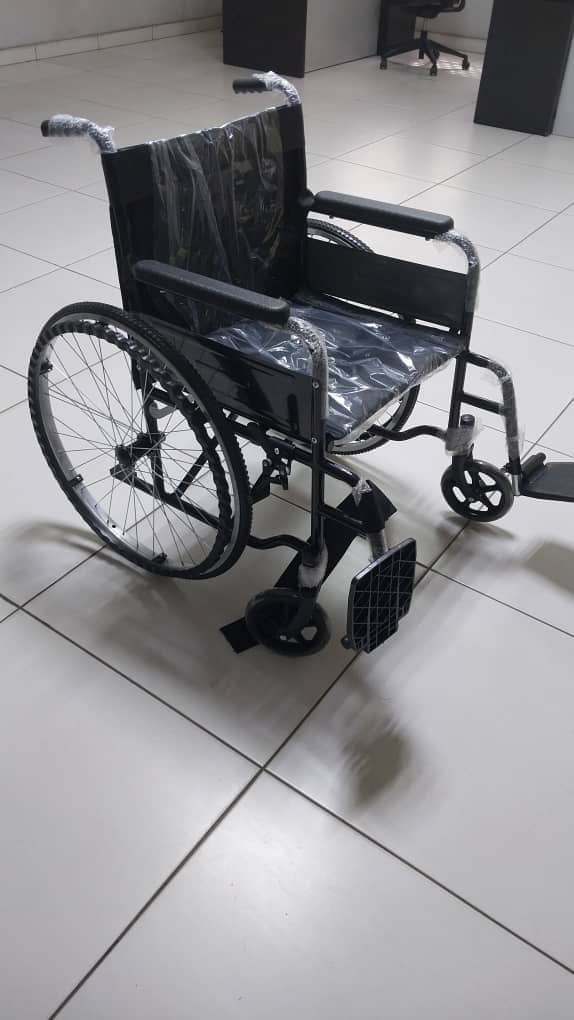 Standard Manual Wheelchair – Foldable Self-Propelled Wheelchair