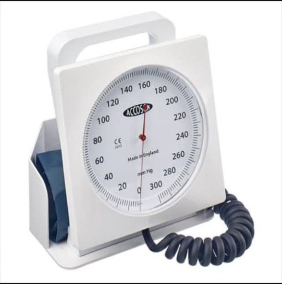Accoson Six00 Aneroid Sphygmomanometer – Desktop Manual Blood Pressure Monitor - View 1